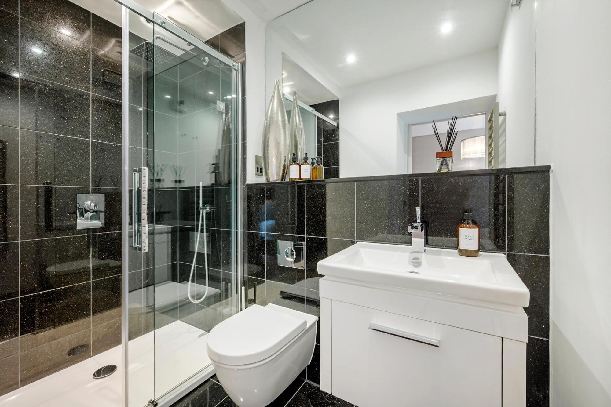 Aircon 2 Bedr, 3 Beds, 2 Bath Covent Garden, Subway Apartamento Londres Exterior foto